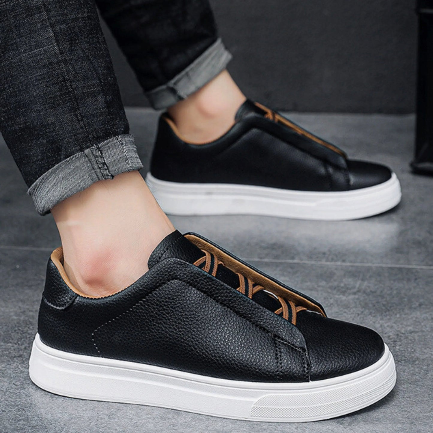 Ezra Leather Sneakers
