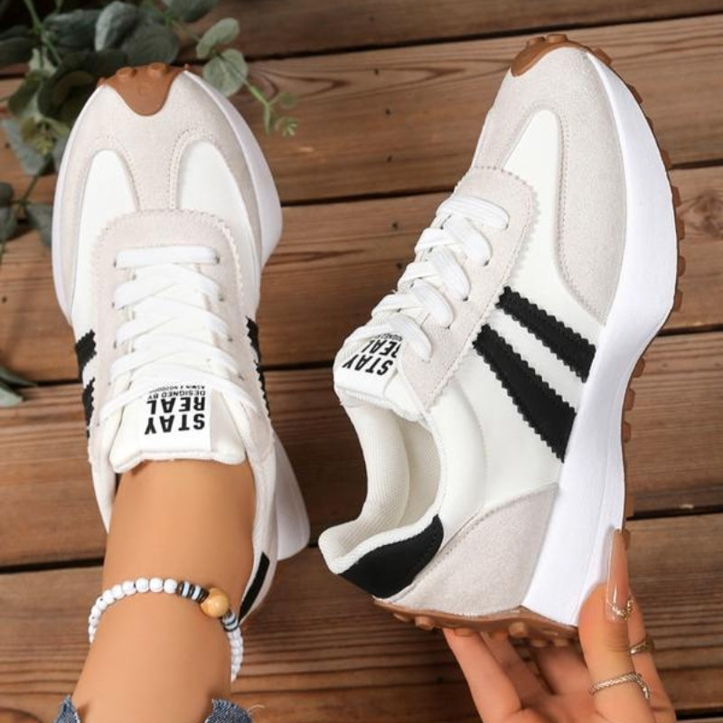 Metro Casual Sneakers